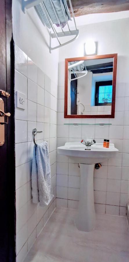 Casa Independiente Y Completa Con Una Habitacion "Venta De Cidones" Екстер'єр фото